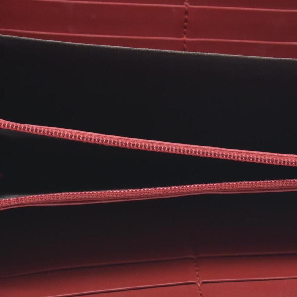 $730 Gucci Calfskin Matelasse GG Marmont Zip Around Wallet Hibiscus Red CONSIGNMENT