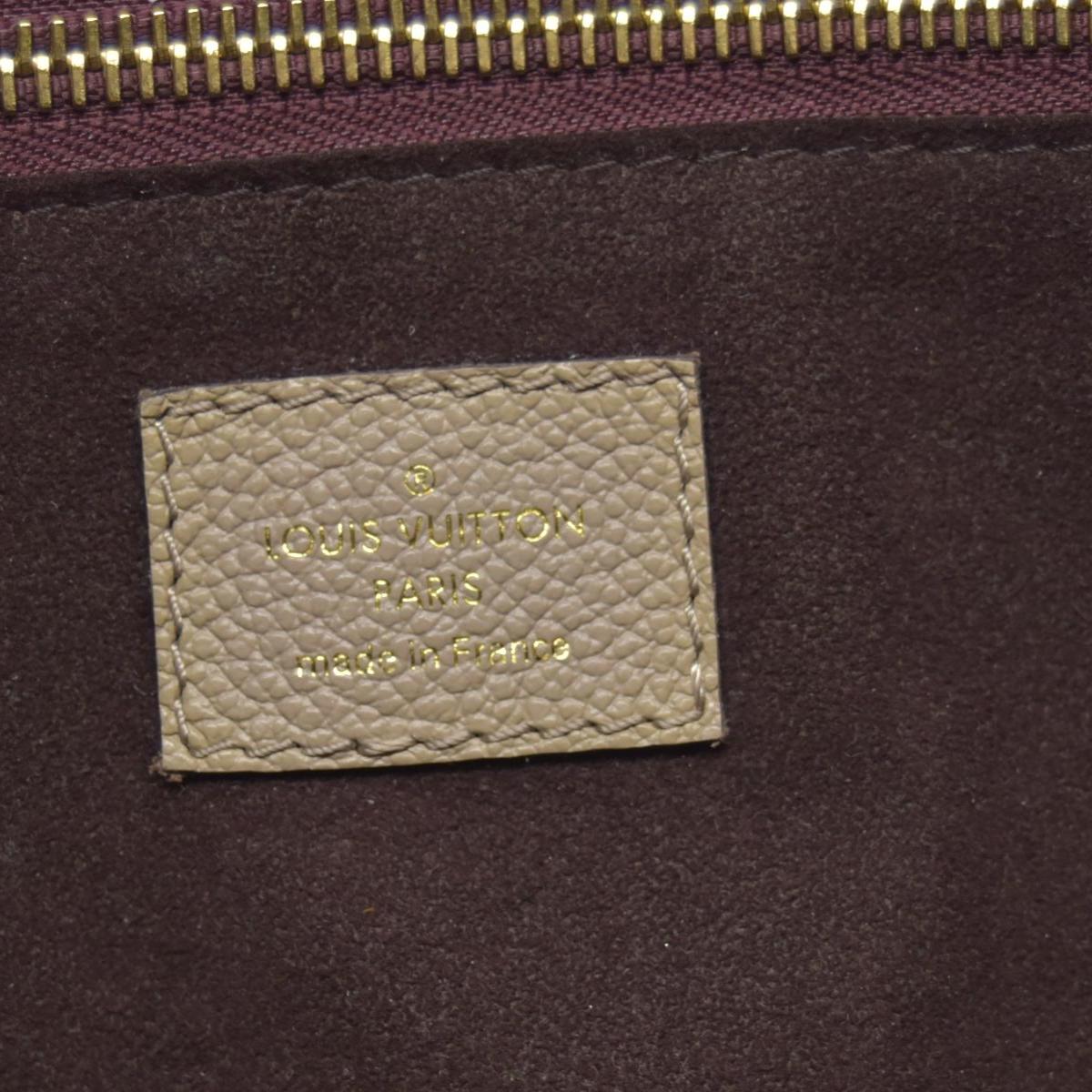 $2710 Louis Vuitton  Empreinte Monogram Giant Neverfull MM Tourterelle Tote