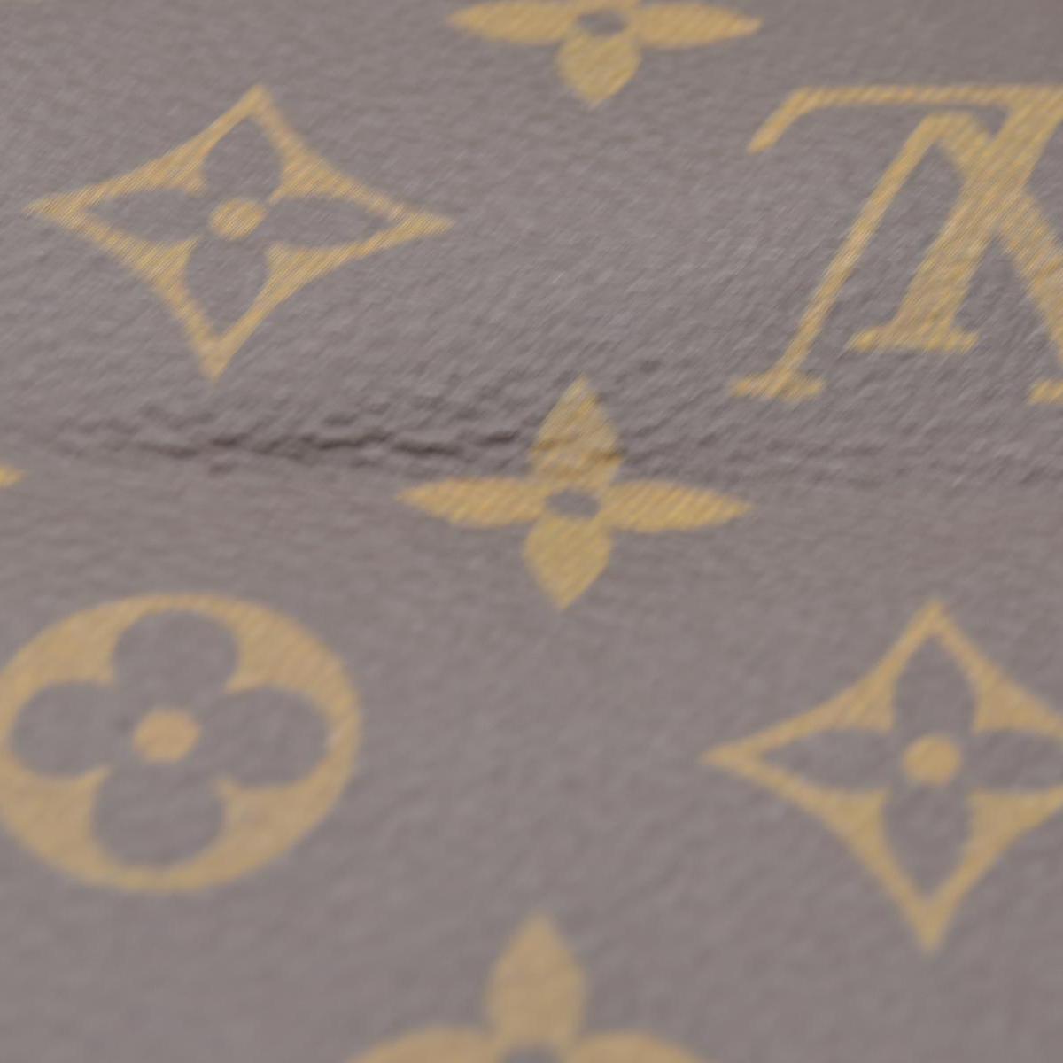 $2620 LOUIS VUITTON  Monogram Montaigne GM TR1155
