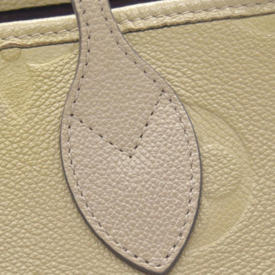 $2710 Louis Vuitton  Empreinte Monogram Giant Neverfull MM Tourterelle Tote