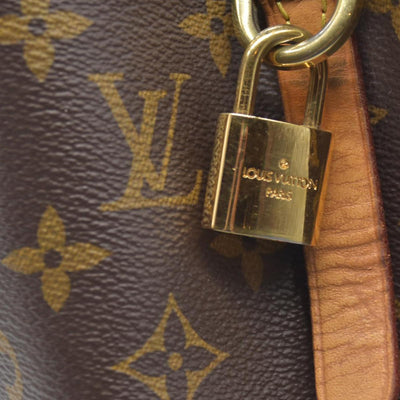 $2620 LOUIS VUITTON  Monogram Montaigne GM TR1155
