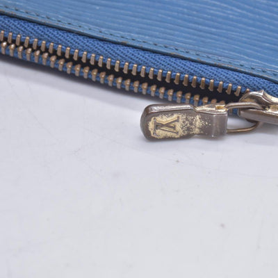 $365 2005 Louis Vuitton Epi Key Pouch Toledo CONSIGNMENT 10020919