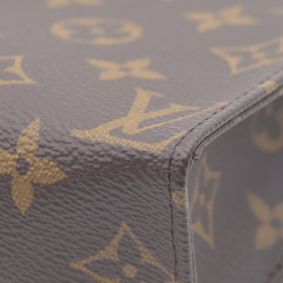 $885 Louis Vuitton  Monogram Toiletry Pouch 19 Red RFID