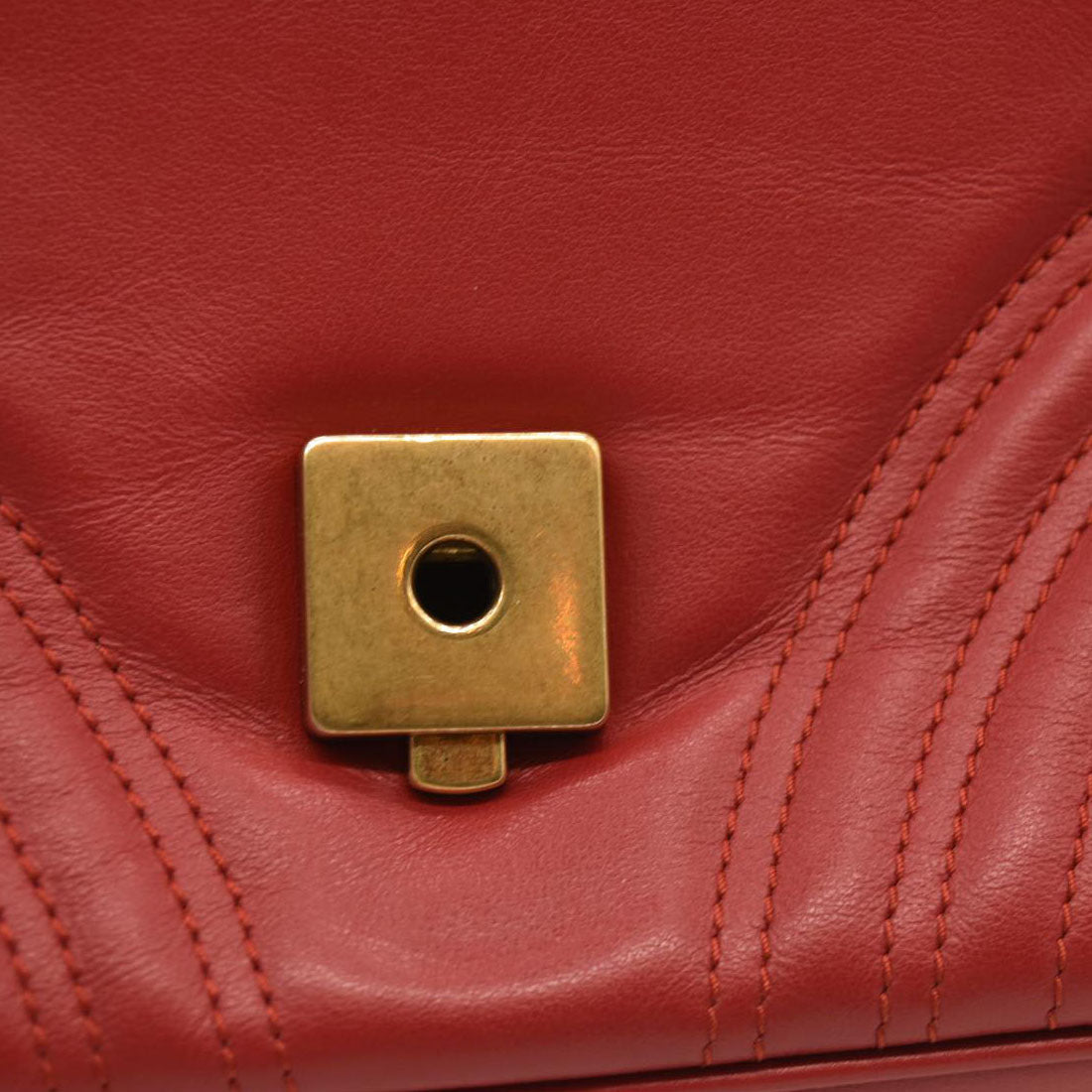 GUCCI Calfskin Matelasse Small GG Marmont Top Handle Shoulder Bag Hibiscus Red