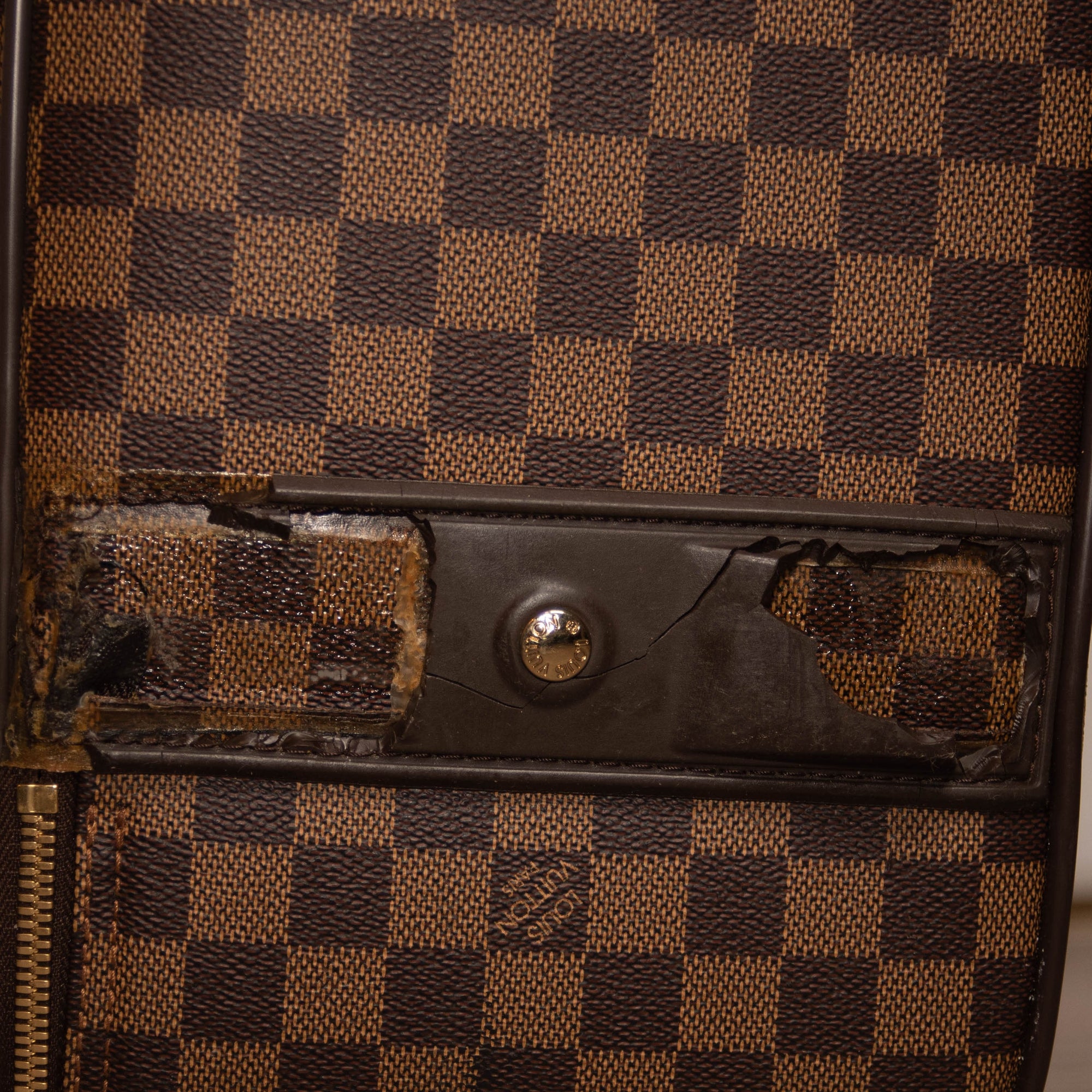 LOUIS VUITTON Damier Ebene Pegase 55 Rolling Luggage