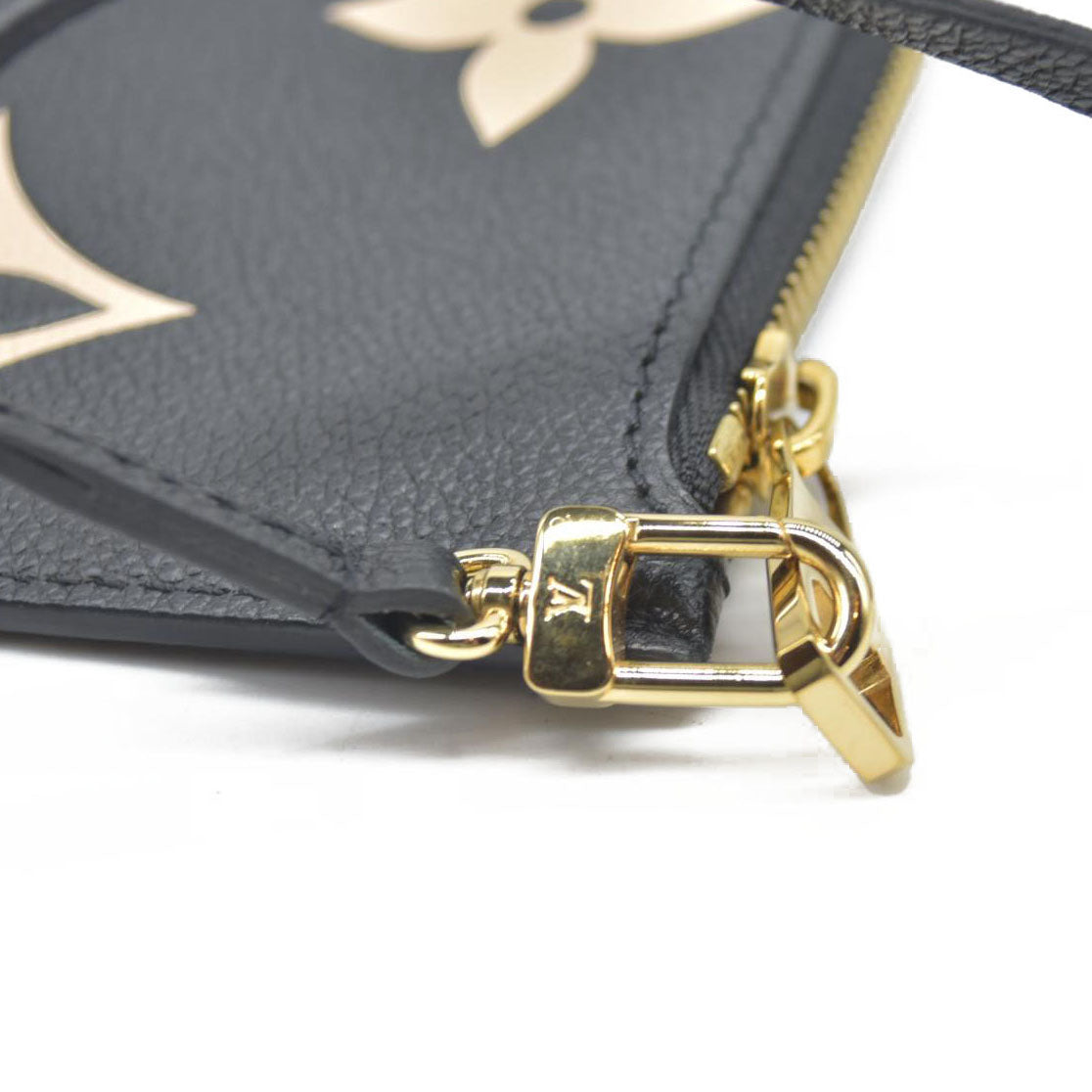 $2710 Louis Vuitton Monogram Empreinte Bicolor Neverfull MM GM Pochette