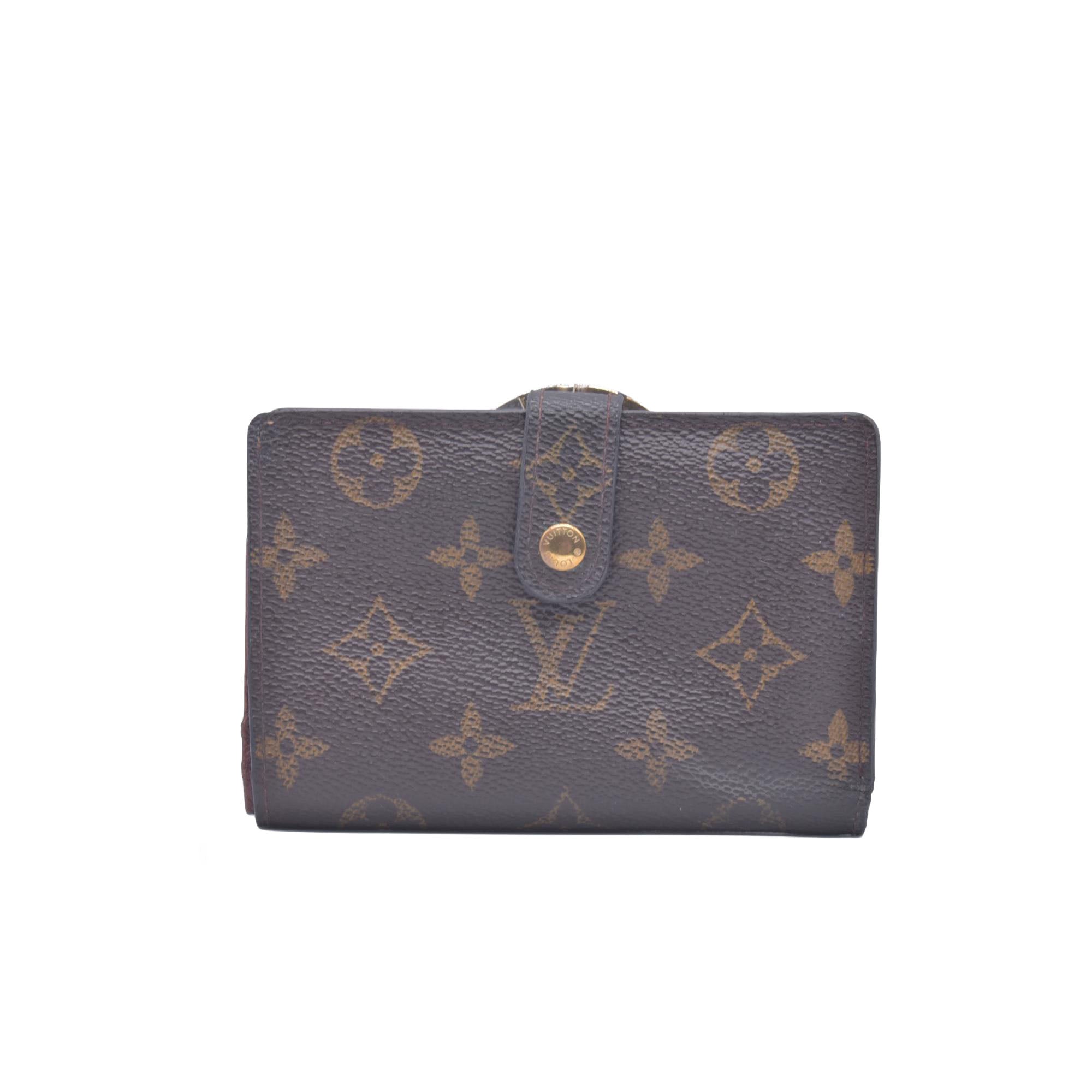 $735 2000 Louis Vuitton French Kiss Lock Monogram Wallet MI0080 CONSIGNMENT 10020917
