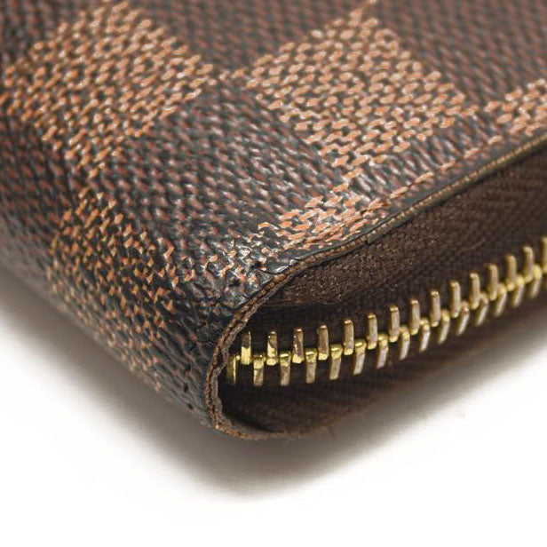 Louis Vuitton Damier Ebene Zippy Wallet