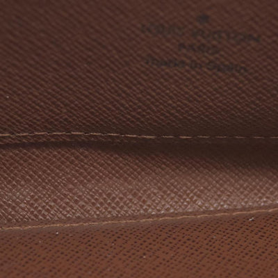 $915 Louis Vuitton Monogram Zippy Wallet CONSIGNMENT