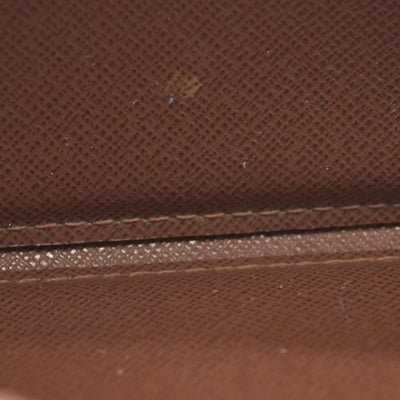 $915 Louis Vuitton Monogram Zippy Wallet CONSIGNMENT