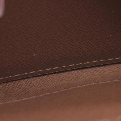 $915 Louis Vuitton Monogram Zippy Wallet CONSIGNMENT