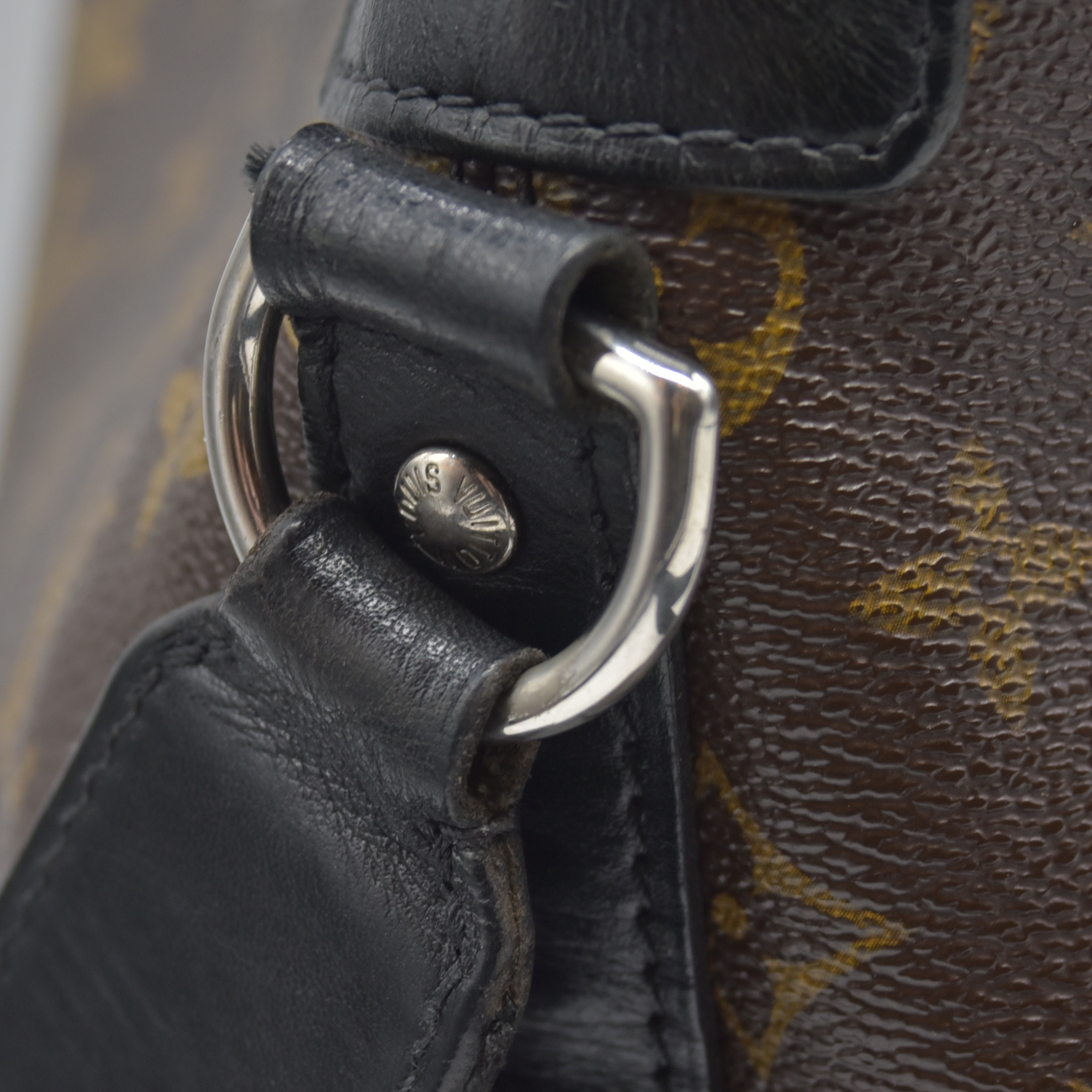 $1650 2014 LOUIS VUITTON  Monogram Macassar Torres Messenger SR0174 10019371