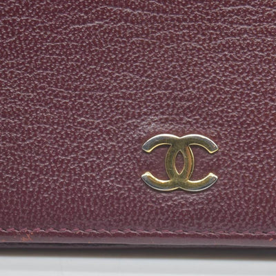 $925 Chanel  Interlocking CC Logo Wallet Burgundy CONSIGNMENT