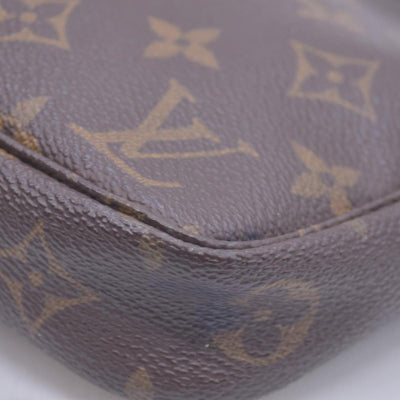 $1290 1996 Louis Vuitton Monogram Pochette Accessories CONSIGNMENT AR0996