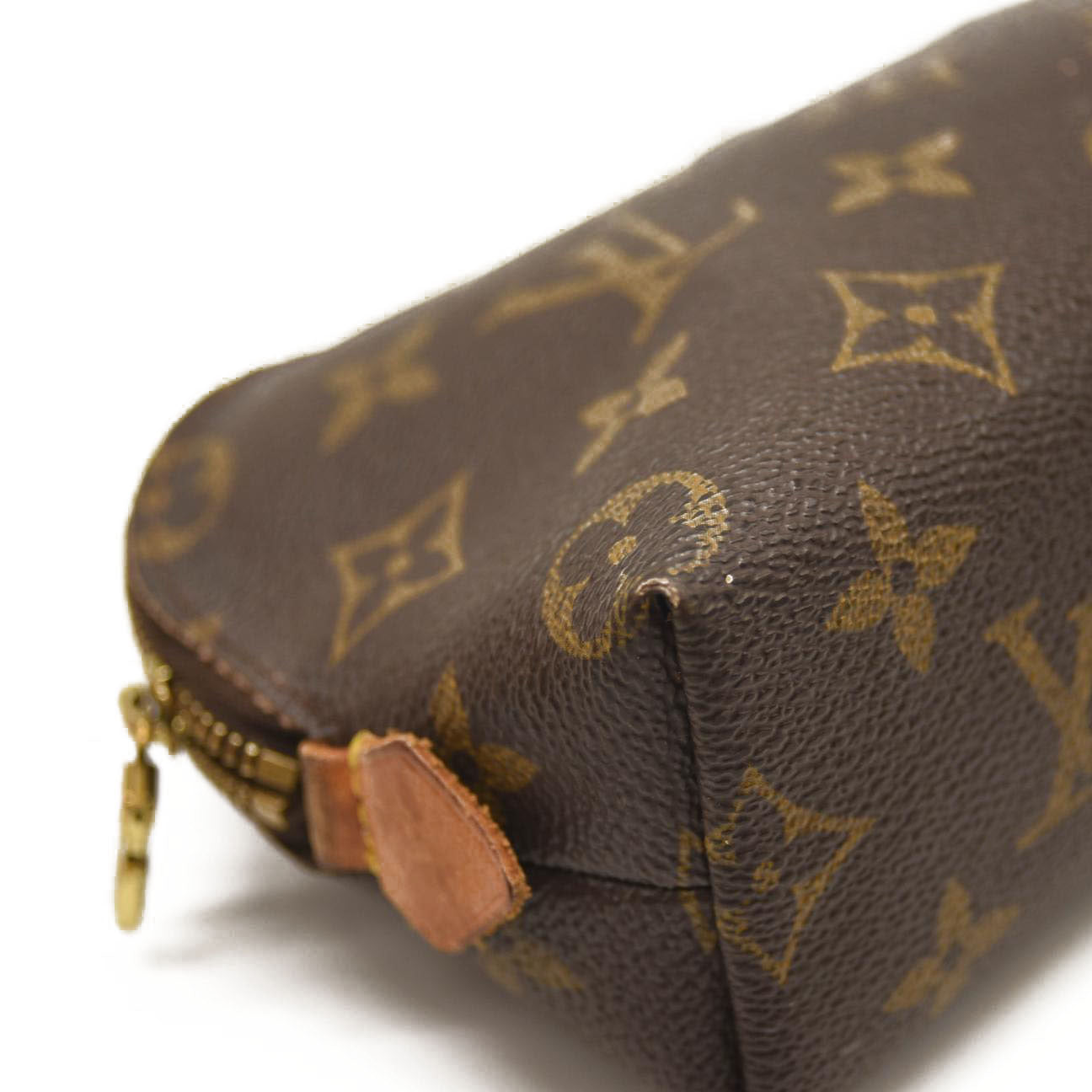 USED LOUIS VUITTON Monogram Cosmetic Pouch