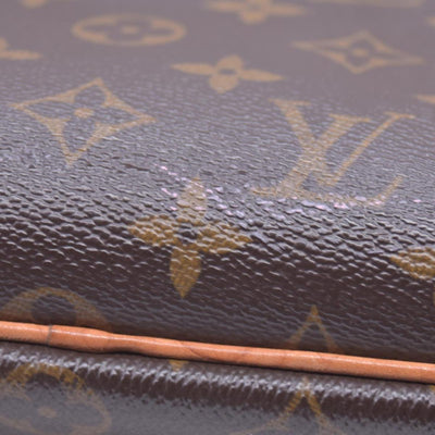 $1670 Louis Vuitton Monogram Trouville CONSIGNMENT