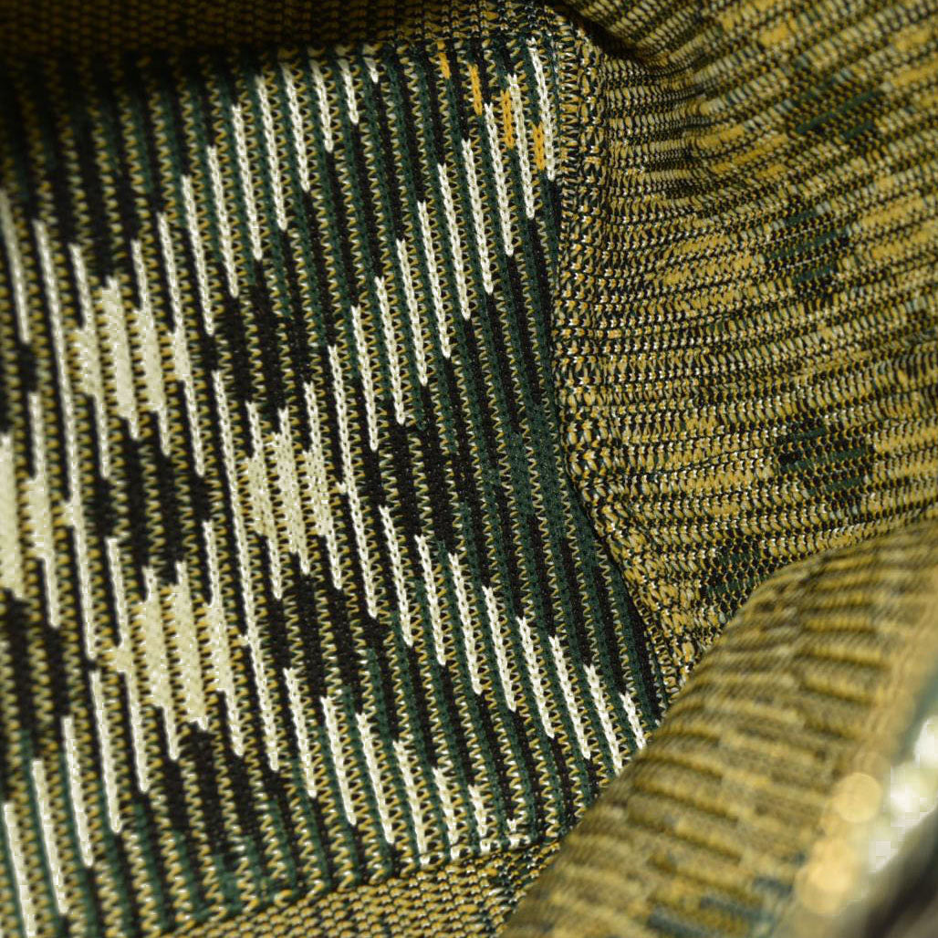 Burberry  Canvas Peg Medium Duffle Bag Ivy