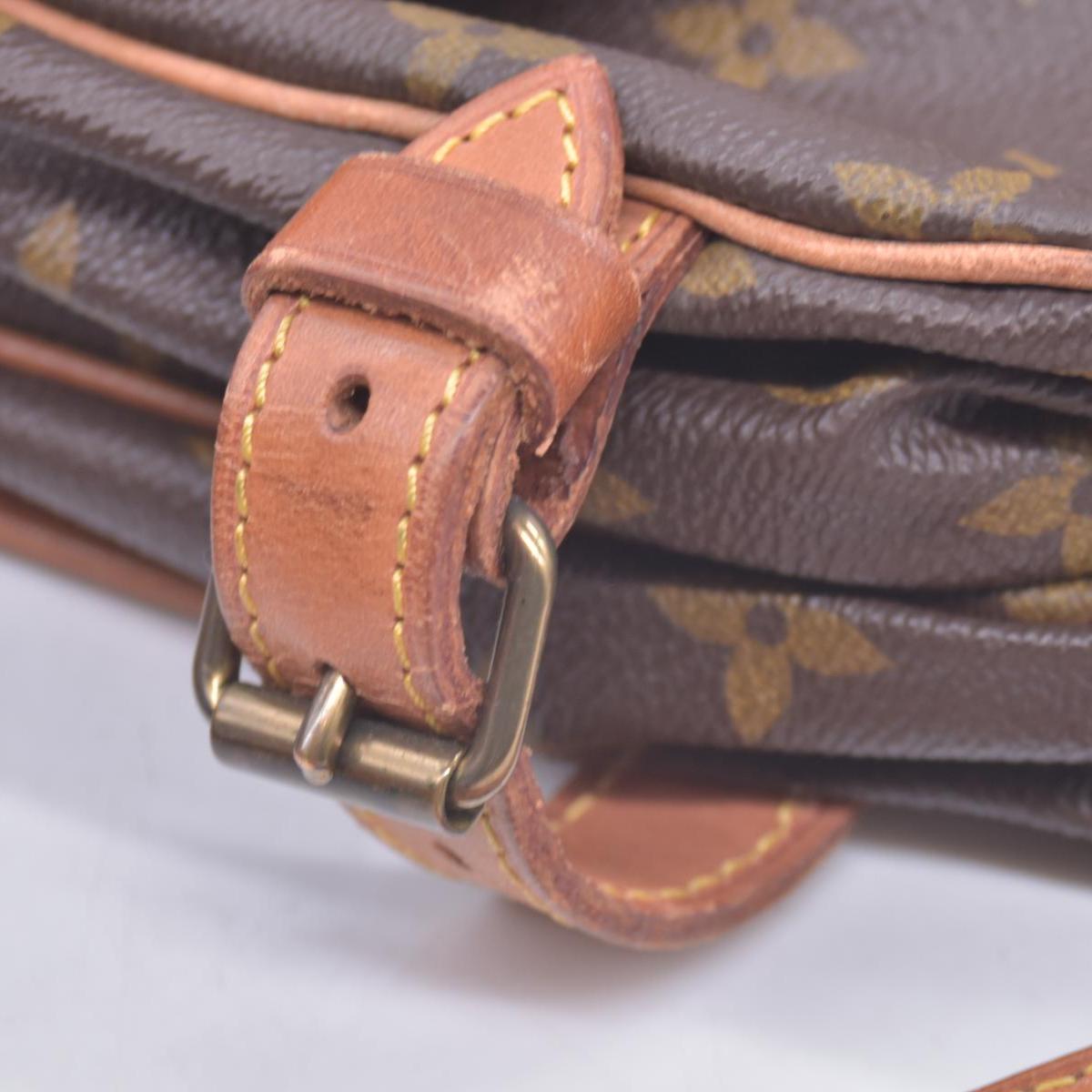 $1260 Louis Vuitton Monogram Saumur 30 CONSIGNMENT