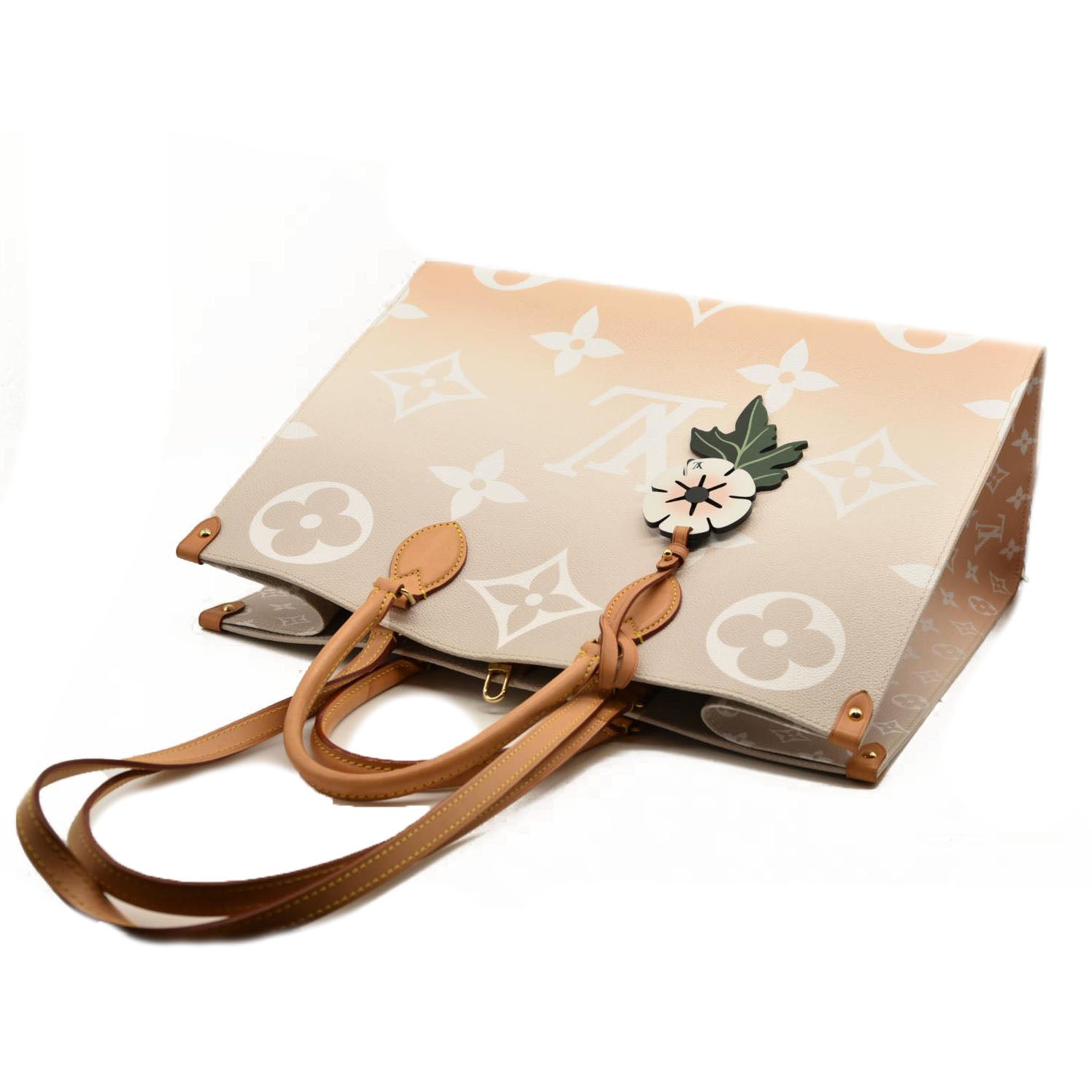 Louis Vuitton  Monogram Giant By The Pool Onthego GM Brume