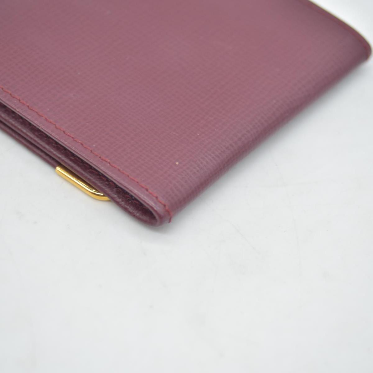 $550 CARTIER Bifold Wallet Burgundy CONSIGNMENT
