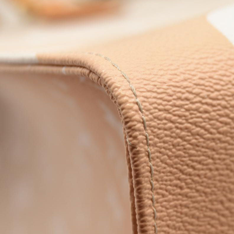 Louis Vuitton  Monogram Giant By The Pool Onthego GM Brume