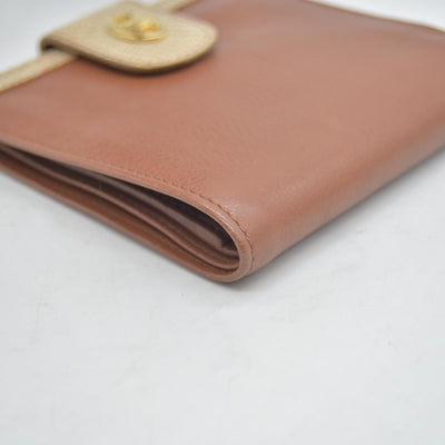 $690 CELINE Triomphe Leather Bifold Compact Wallet CONSIGNMENT
