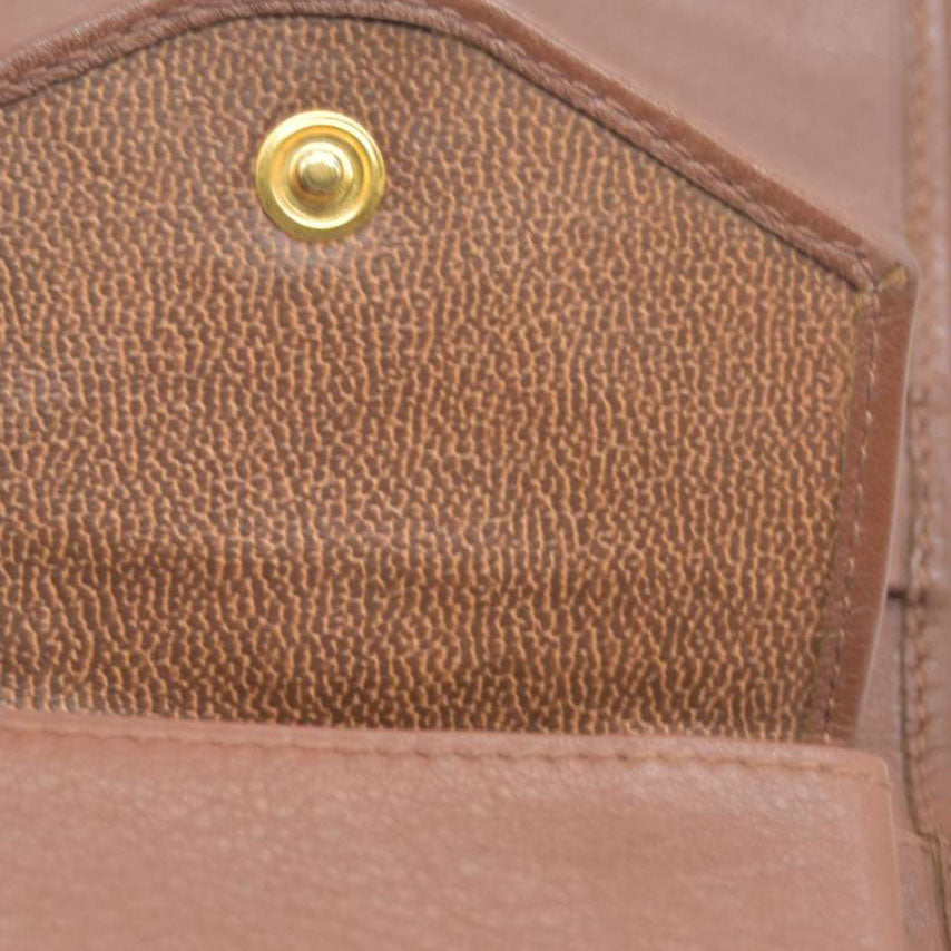 $690 CELINE Triomphe Leather Bifold Compact Wallet CONSIGNMENT