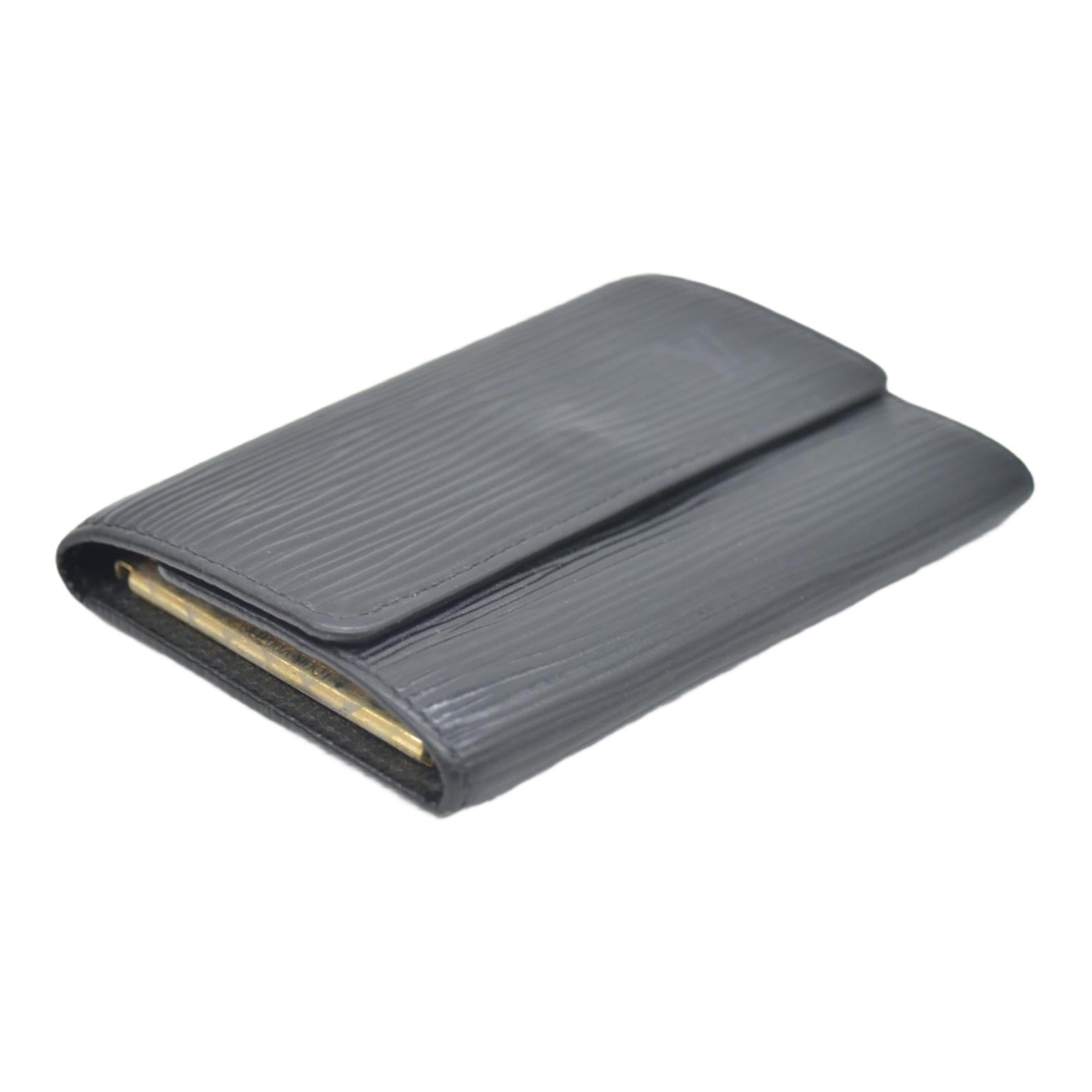 $445 Louis Vuitton Epi 6 Key Multicles Key Holder Black CA0043