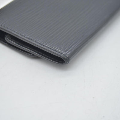 $445 Louis Vuitton Epi 6 Key Multicles Key Holder Black CA0043