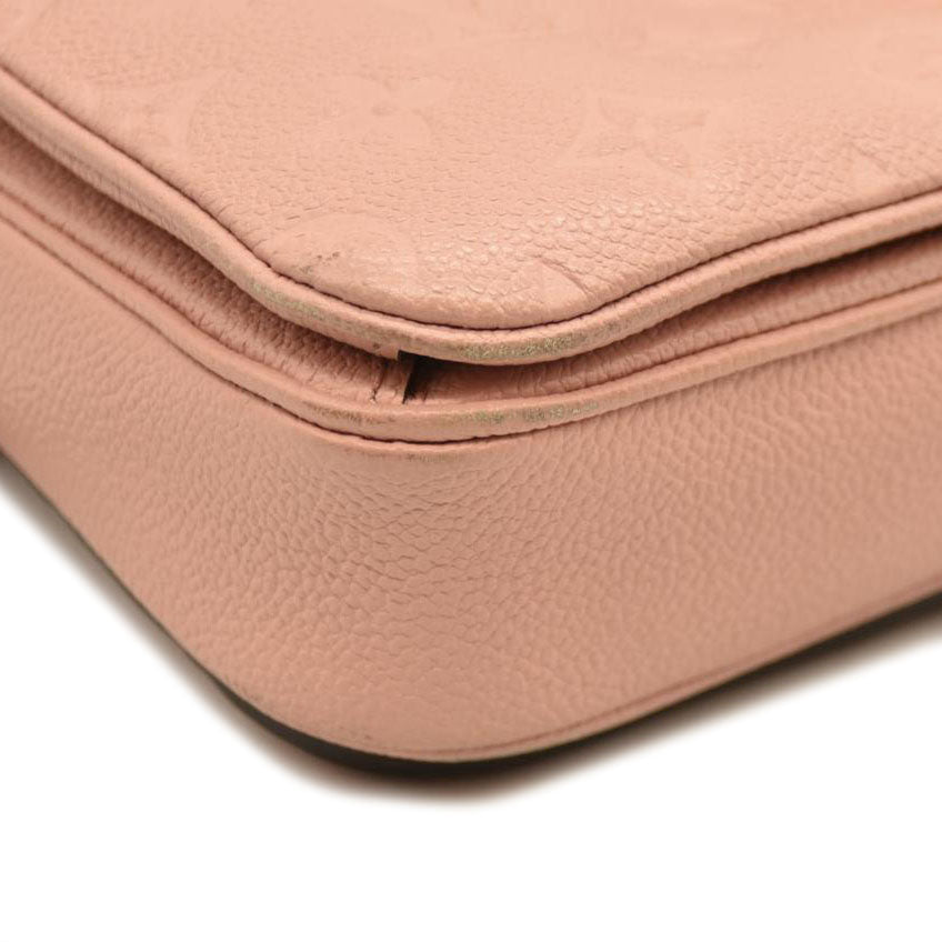 LOUIS VUITTON  Empreinte Pochette Metis Rose Poudre