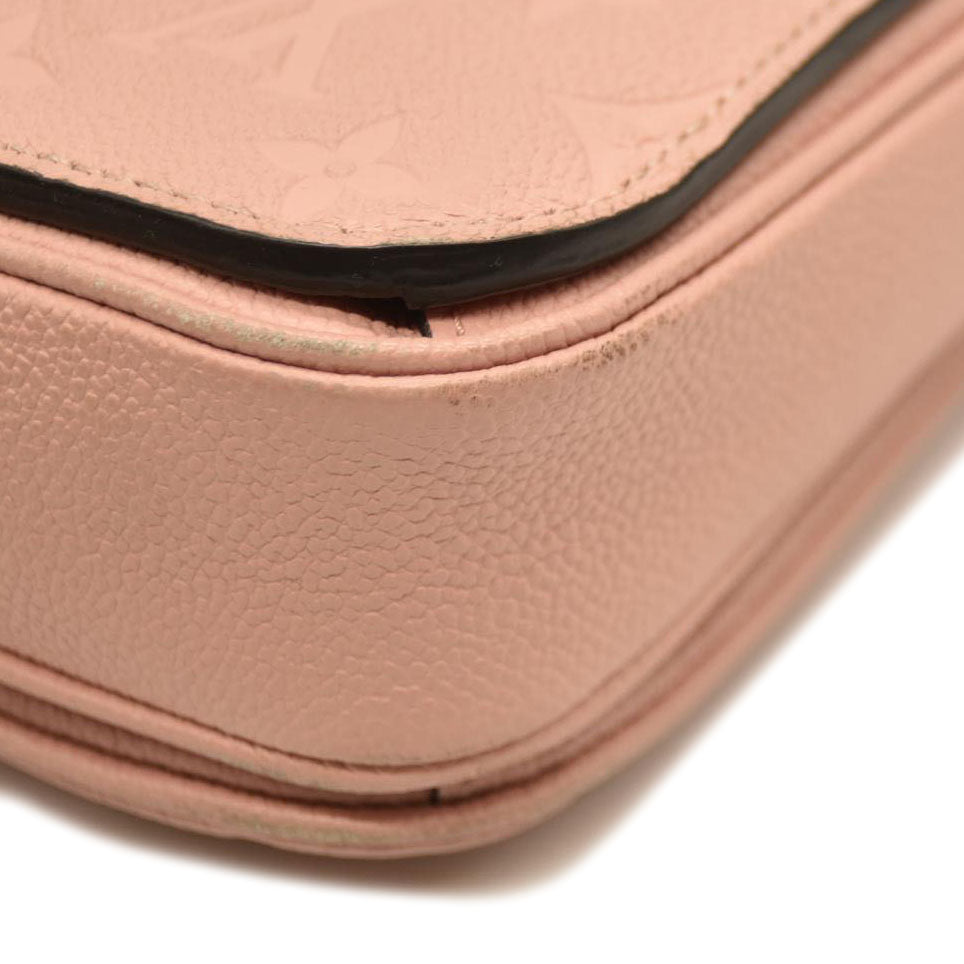 LOUIS VUITTON  Empreinte Pochette Metis Rose Poudre