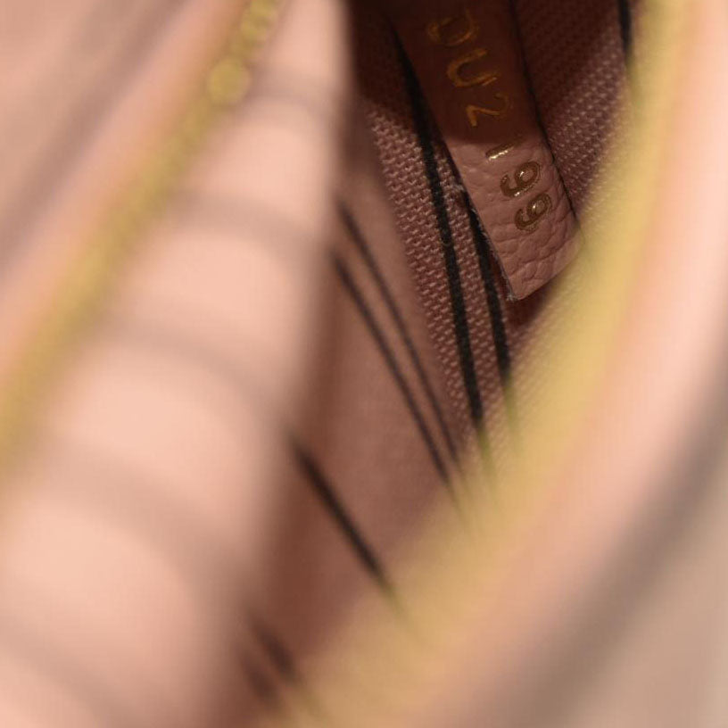 LOUIS VUITTON  Empreinte Pochette Metis Rose Poudre