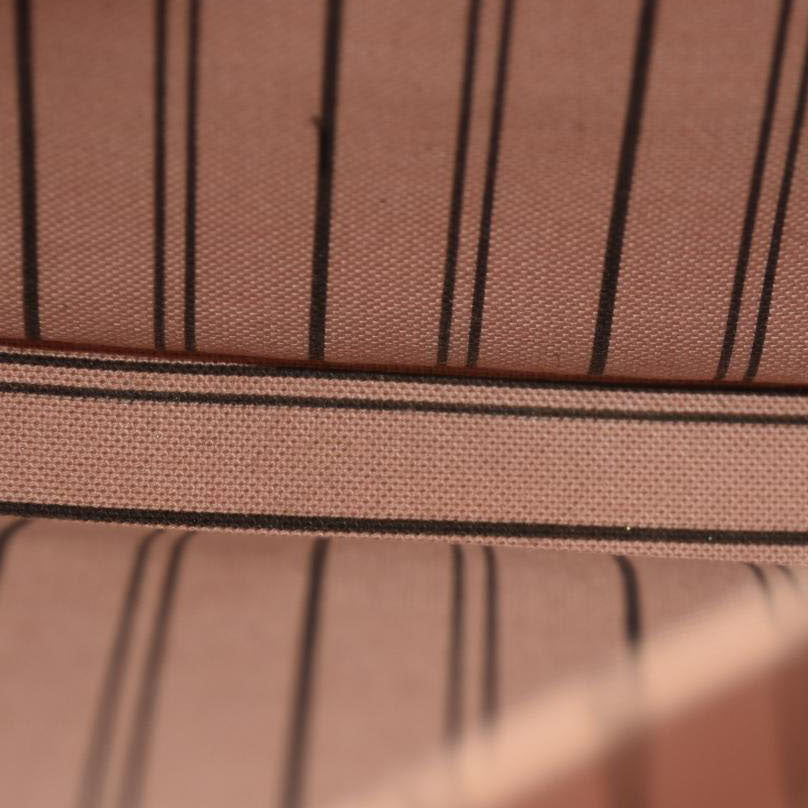 LOUIS VUITTON  Empreinte Pochette Metis Rose Poudre