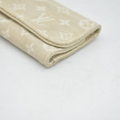 $250 LOUIS VUITTON Monogram Mini Lin 4 Key Holder CONSIGNMENT