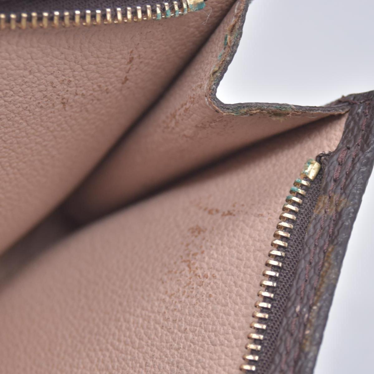$490 2000 Louis Vuitton Monogram Bucket 23 Pouch VI0070