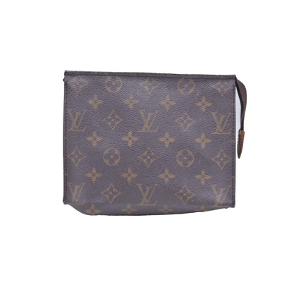 $540 Louis Vuitton Monogram Toiletry Pouch 19