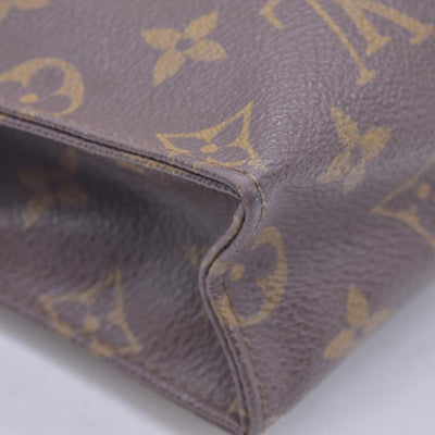 $760 Louis Vuitton Toiletry 26 Brown Monogram 833
