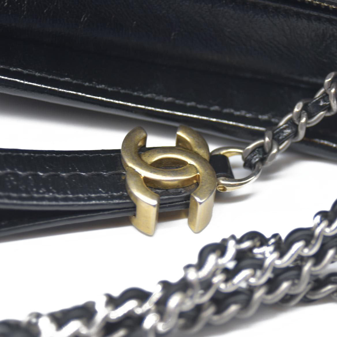 $5300 Chanel Coco Medium Gabrielle Hobo 2018