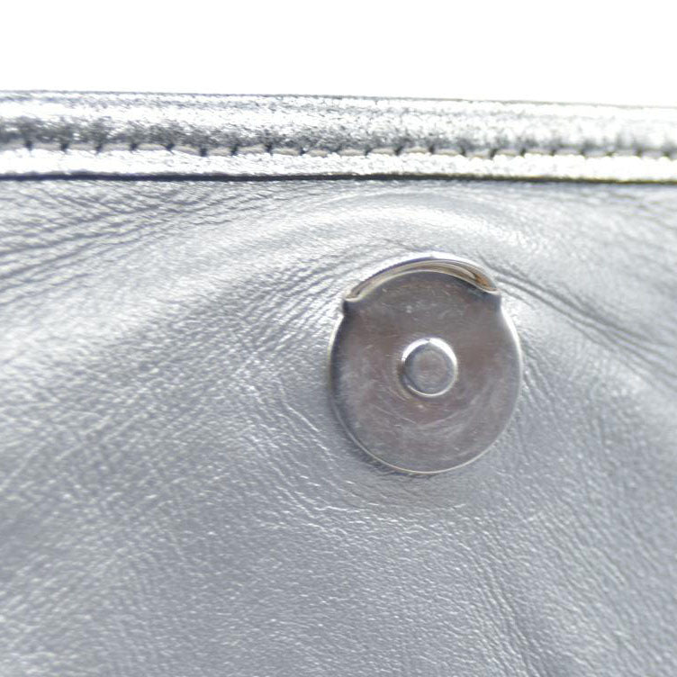 $2590 2019 Saint Laurent Leather Medium Metallic Niki Silver