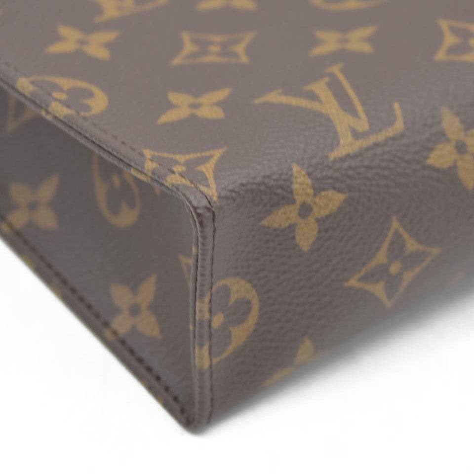 $1290 Louis Vuitton  Monogram Toiletry Pouch 26 Pink RFID