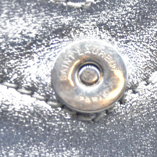 $2590 2019 Saint Laurent Leather Medium Metallic Niki Silver