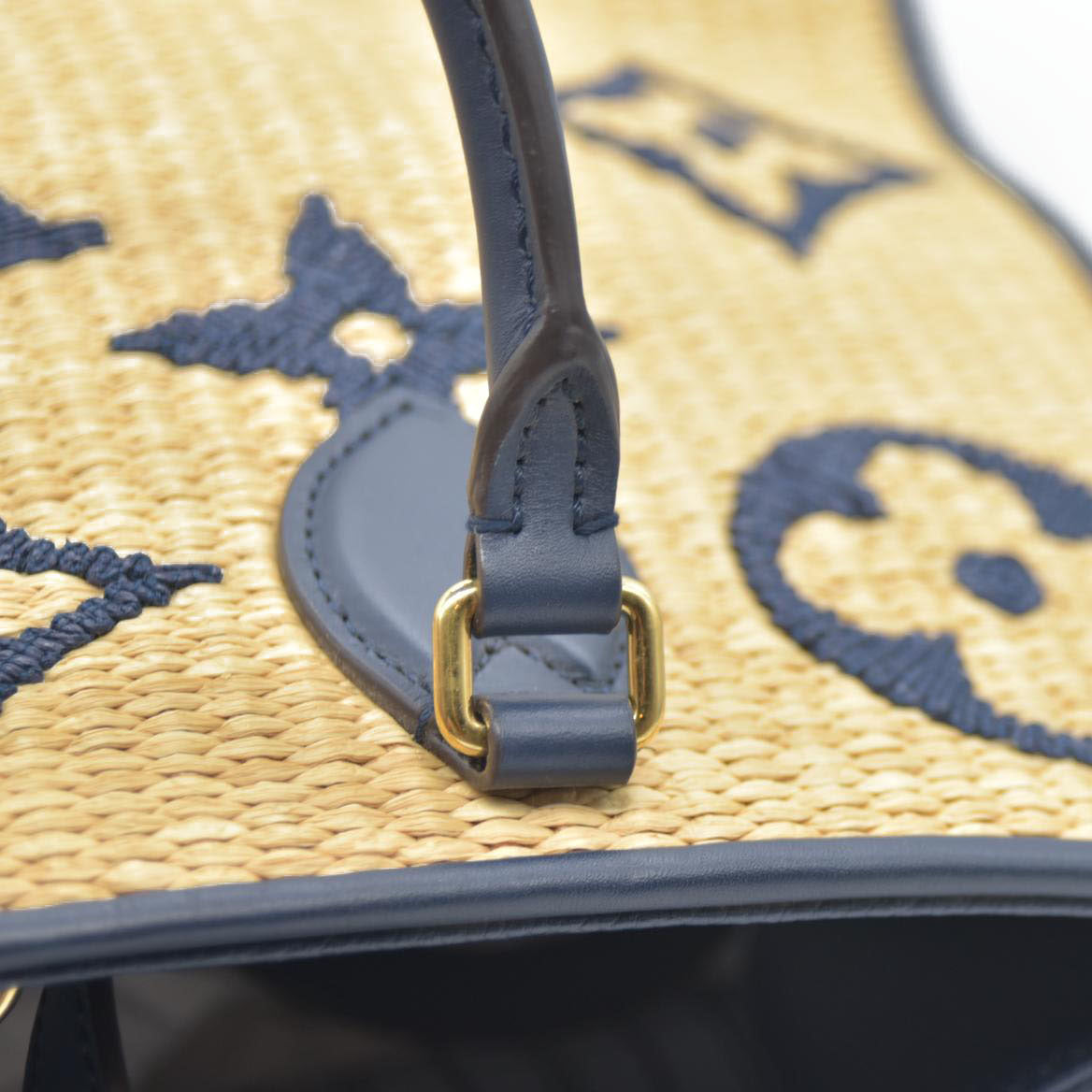 Louis Vuitton Raffia Calfskin Monogram Giant Onthego MM Blue