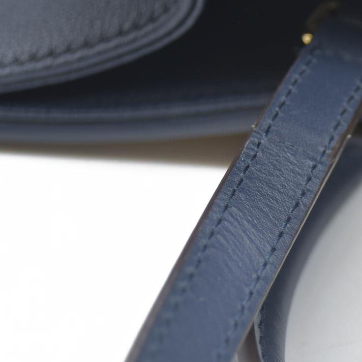 Louis Vuitton Raffia Calfskin Monogram Giant Onthego MM Blue