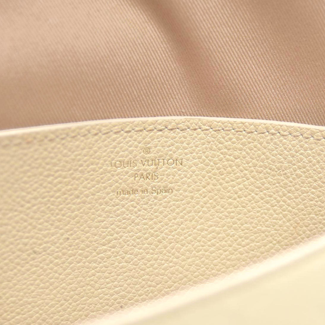 Louis Vuitton  Empreinte Metis Wallet On Chain Cream