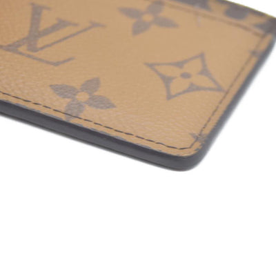 $285 Louis Vuitton Monogram Reverse Card Case