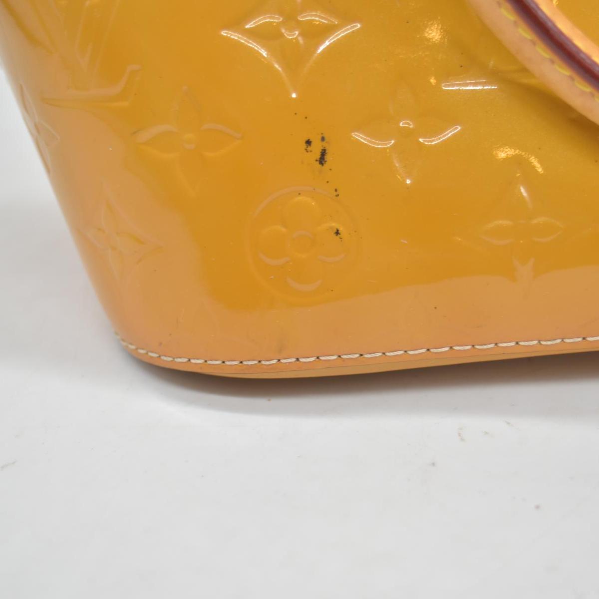 $1560 2014 LOUIS VUITTON Vernis Montebello PM Dune DR2194