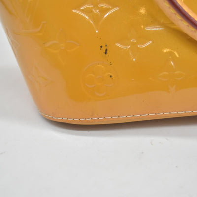 $1560 2014 LOUIS VUITTON Vernis Montebello PM Dune DR2194