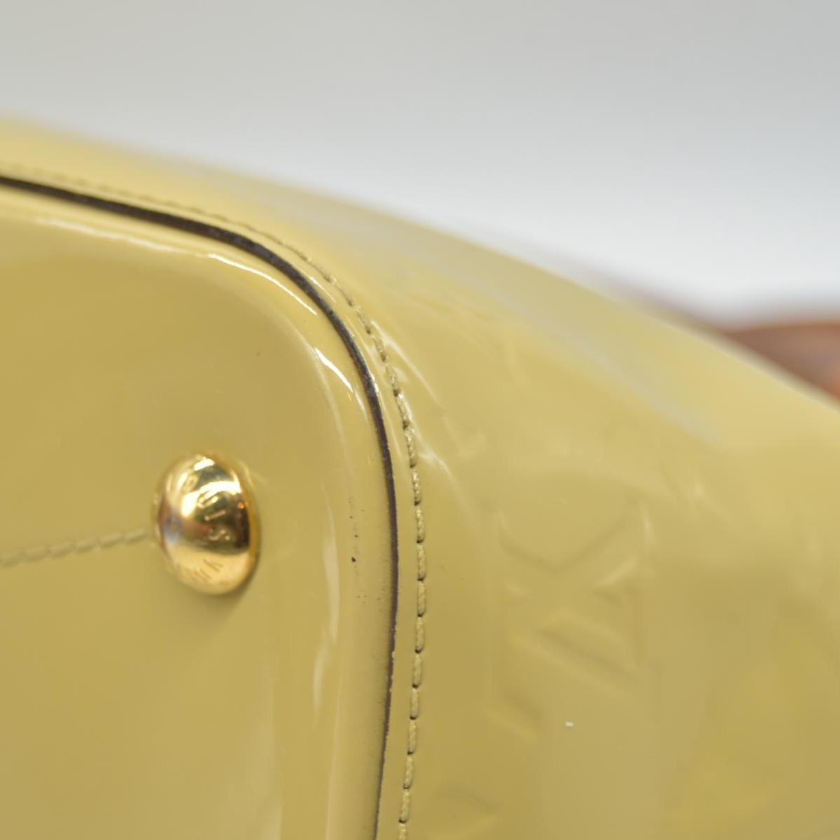 $1560 2014 LOUIS VUITTON Vernis Montebello PM Dune DR2114