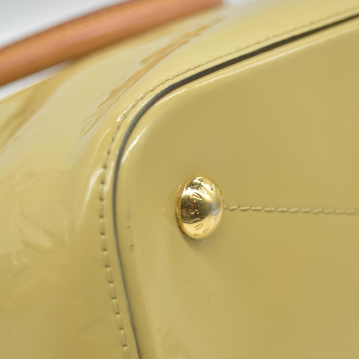 $1560 2014 LOUIS VUITTON Vernis Montebello PM Dune DR2114