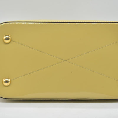 $1560 2014 LOUIS VUITTON Vernis Montebello PM Dune DR2114